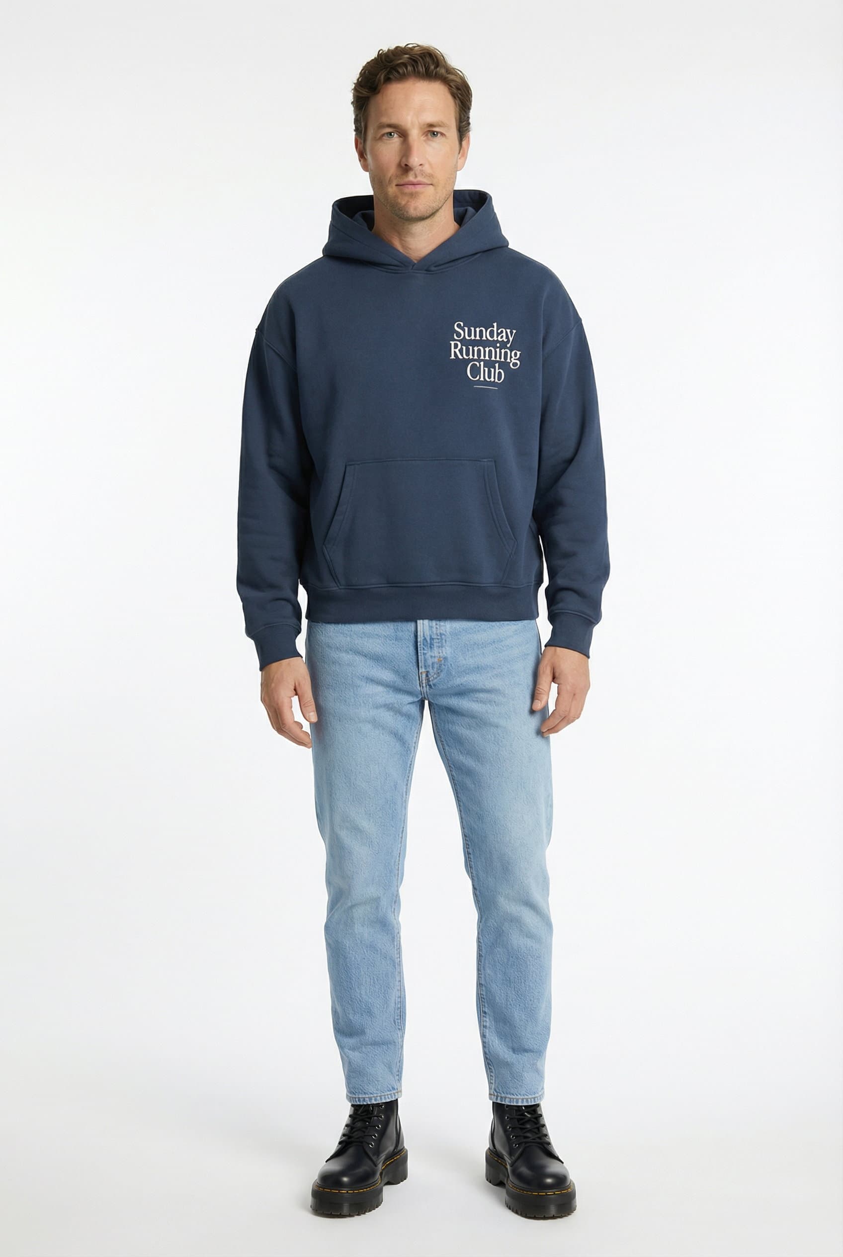 KI-generiertes Modefoto von Shoodio 8